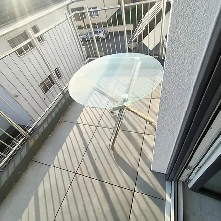 Mit Balkon Gross-Gerau